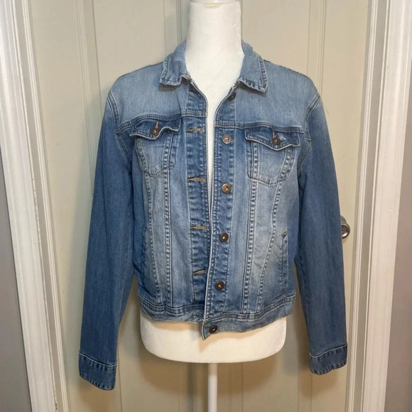 Bullhead button down jean jacket - size L - Picture 1 of 5